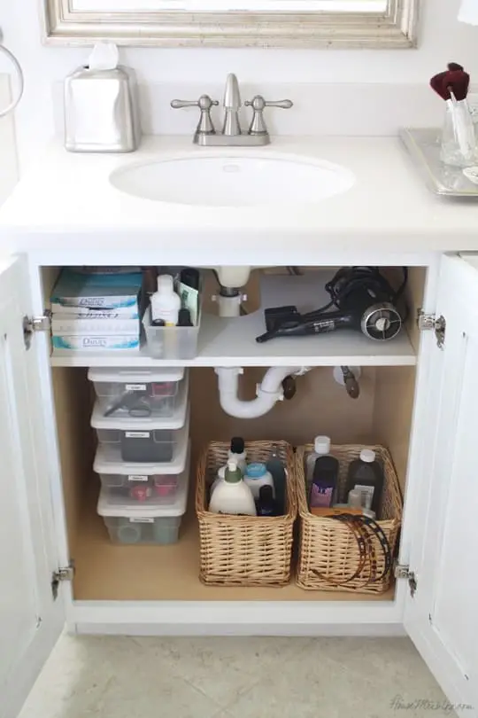 9 RV Shower Organization Ideas + Picture Inspiration! – The Crazy Outdoor  Mama